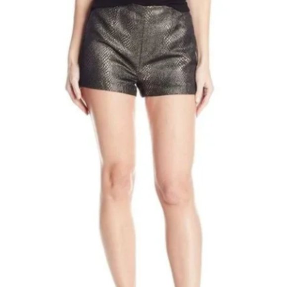 Jack by BB Dakota Pants - Jack by BB DAKOTA snakeskin shorts